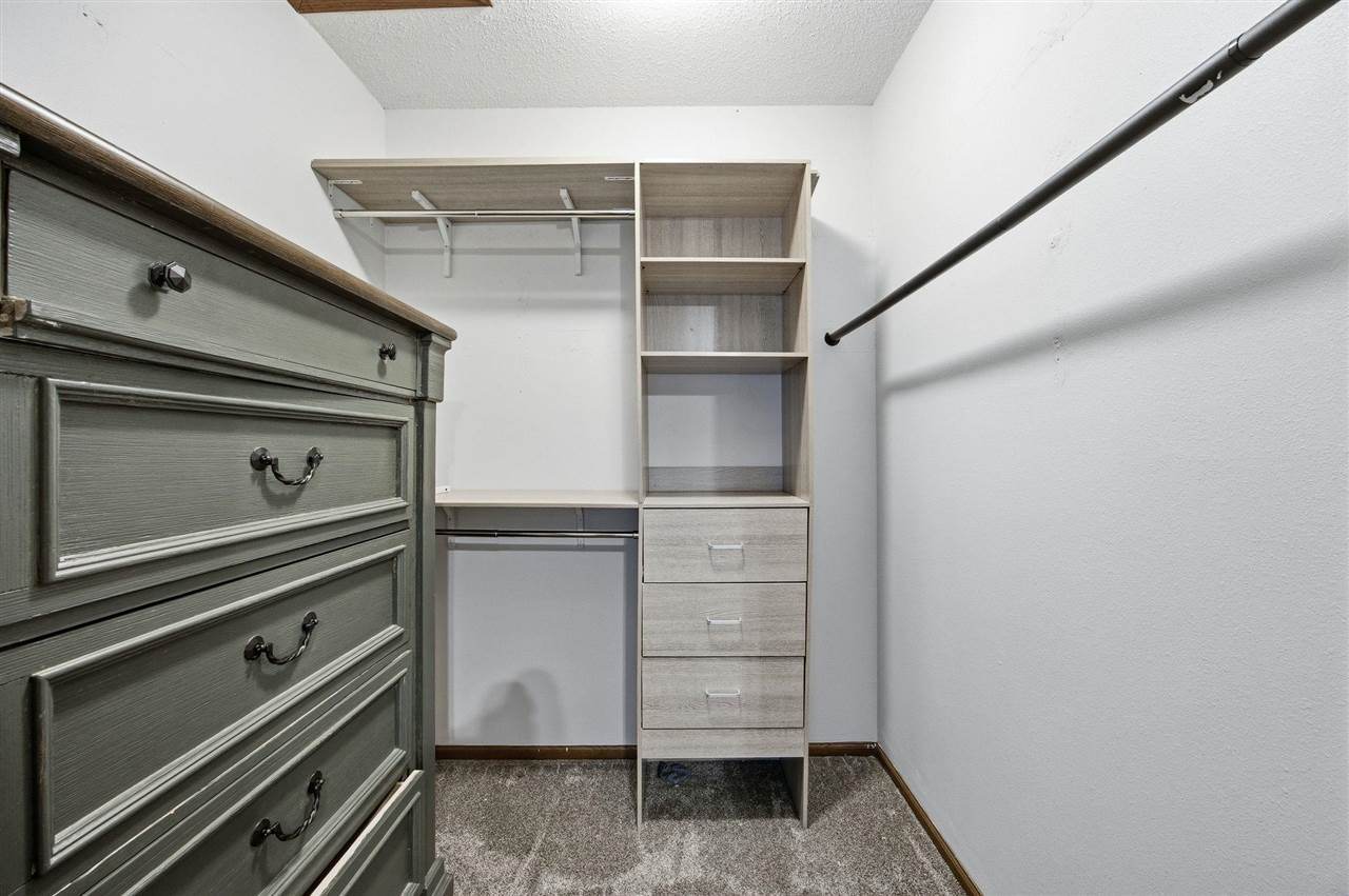 3533 NE Winterwood Court Cedar Rapids IA 52402