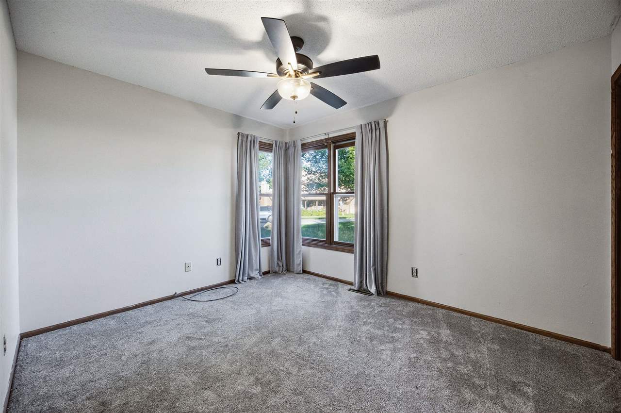 3533 NE Winterwood Court Cedar Rapids IA 52402