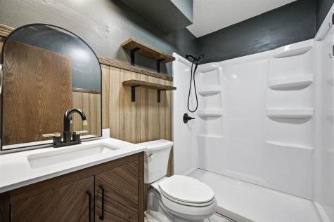 3533 NE Winterwood Court Cedar Rapids IA 52402