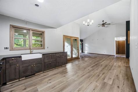 3533 NE Winterwood Court Cedar Rapids IA 52402