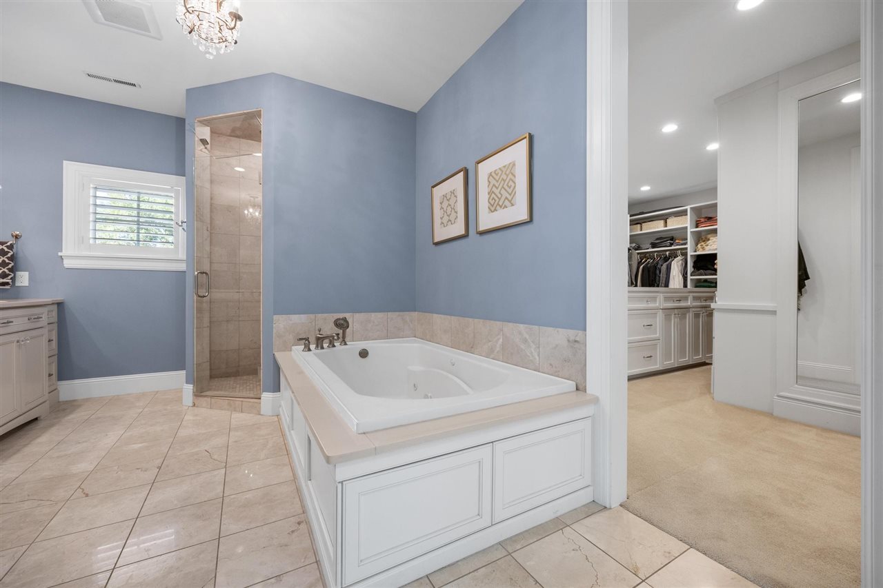 2343 Lake Ridge Place NE North Liberty IA 52317