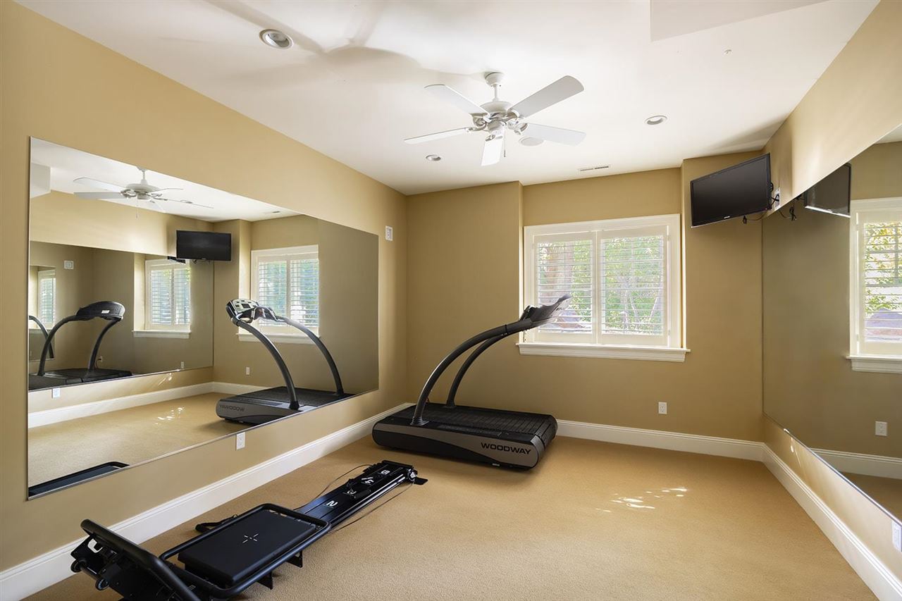 2343 Lake Ridge Place NE North Liberty IA 52317