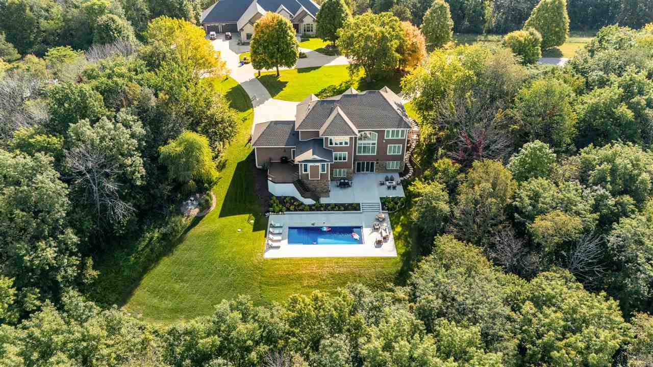 2343 Lake Ridge Place NE North Liberty IA 52317