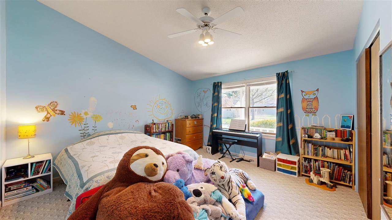 1017 5th Avenue Iowa City IA 52240