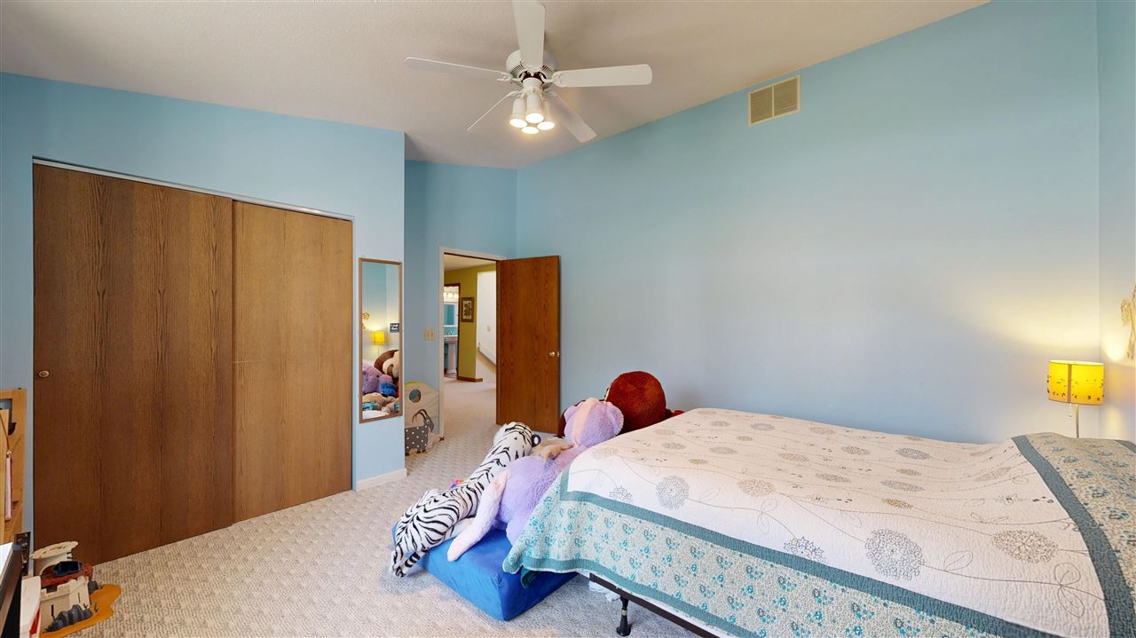 1017 5th Avenue Iowa City IA 52240