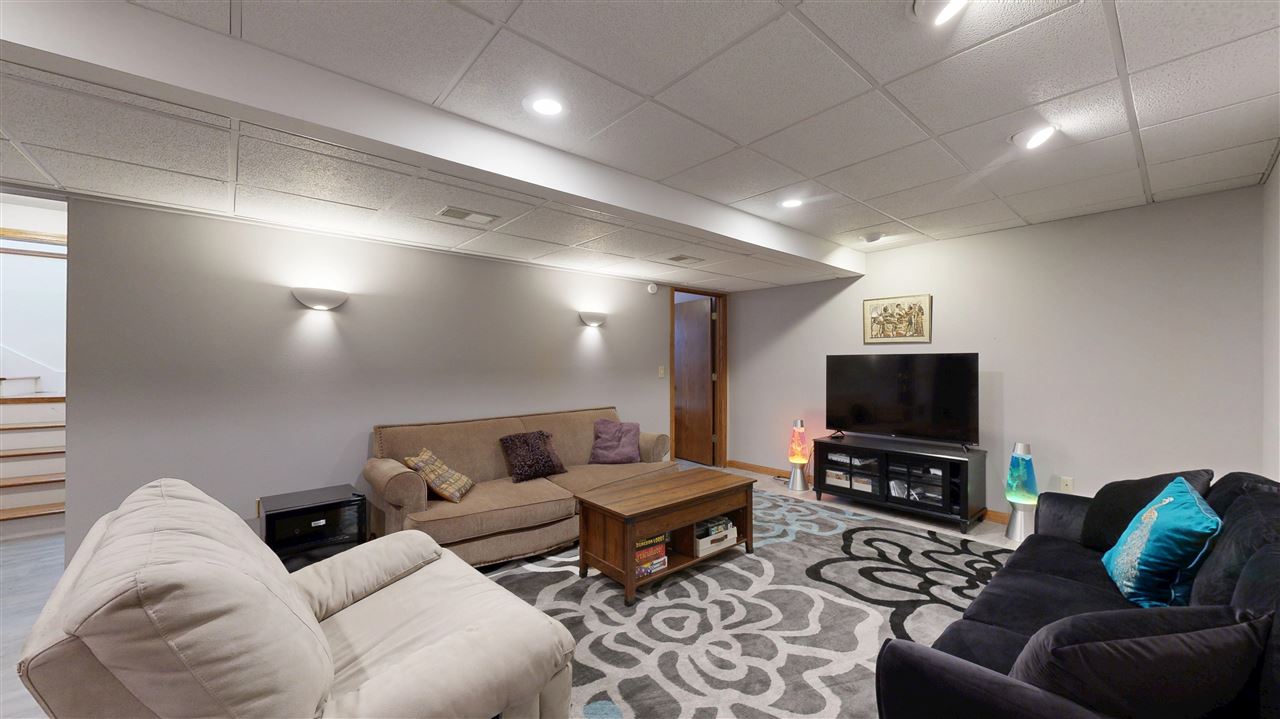 1017 5th Avenue Iowa City IA 52240