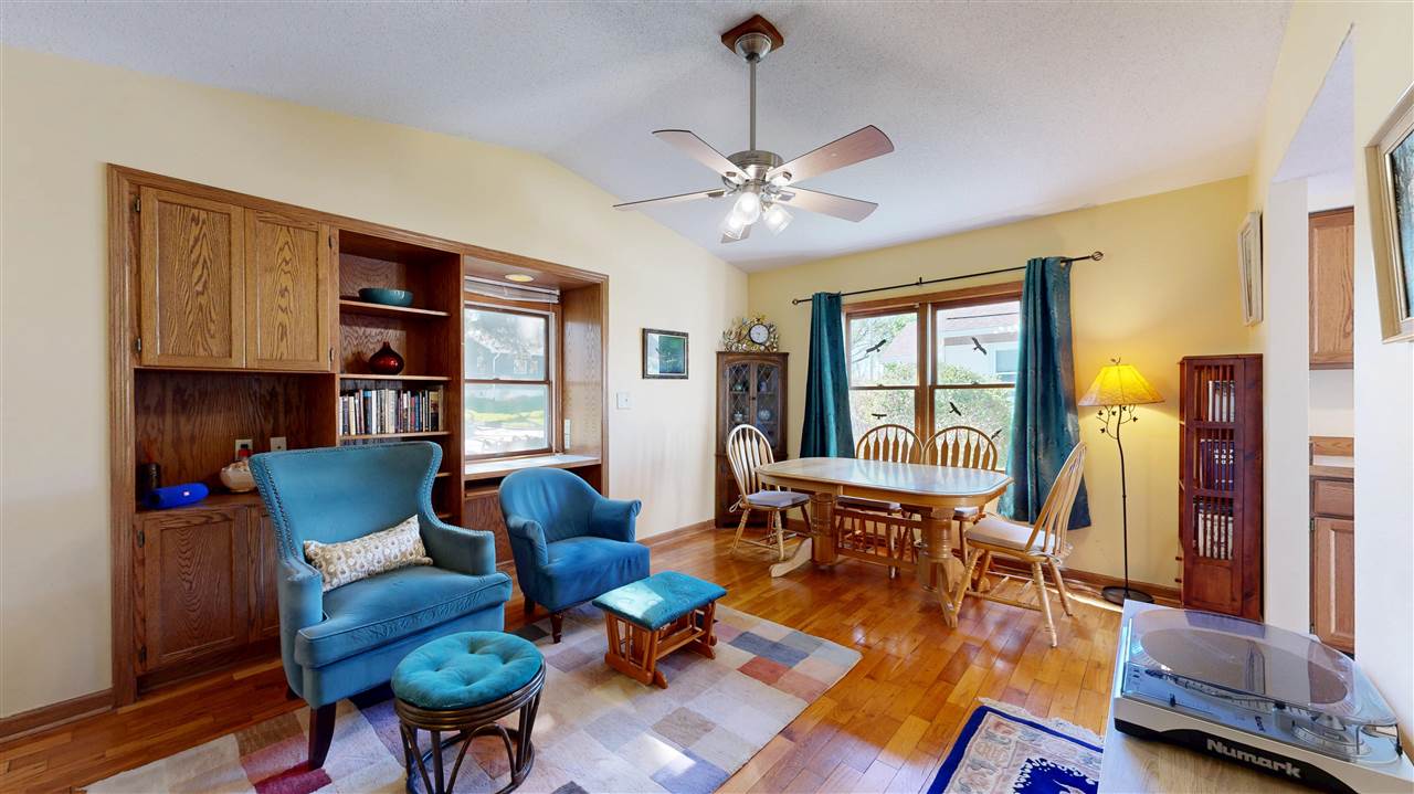 1017 5th Avenue Iowa City IA 52240