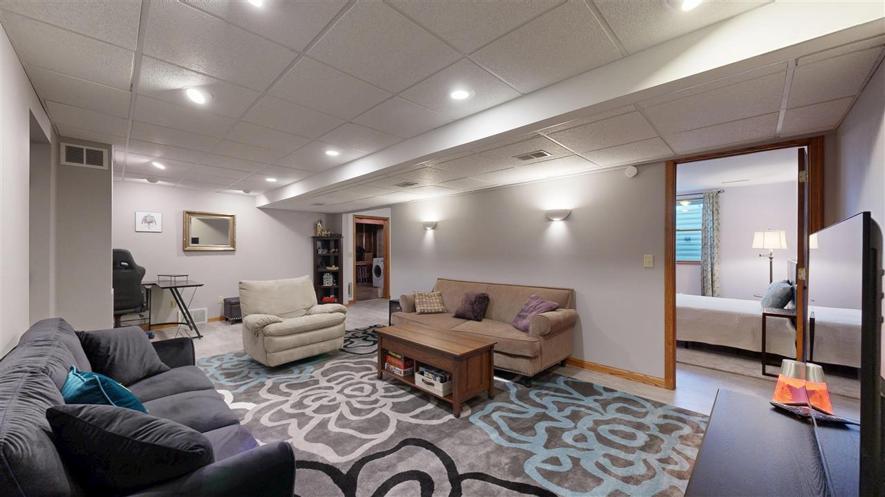 1017 5th Avenue Iowa City IA 52240