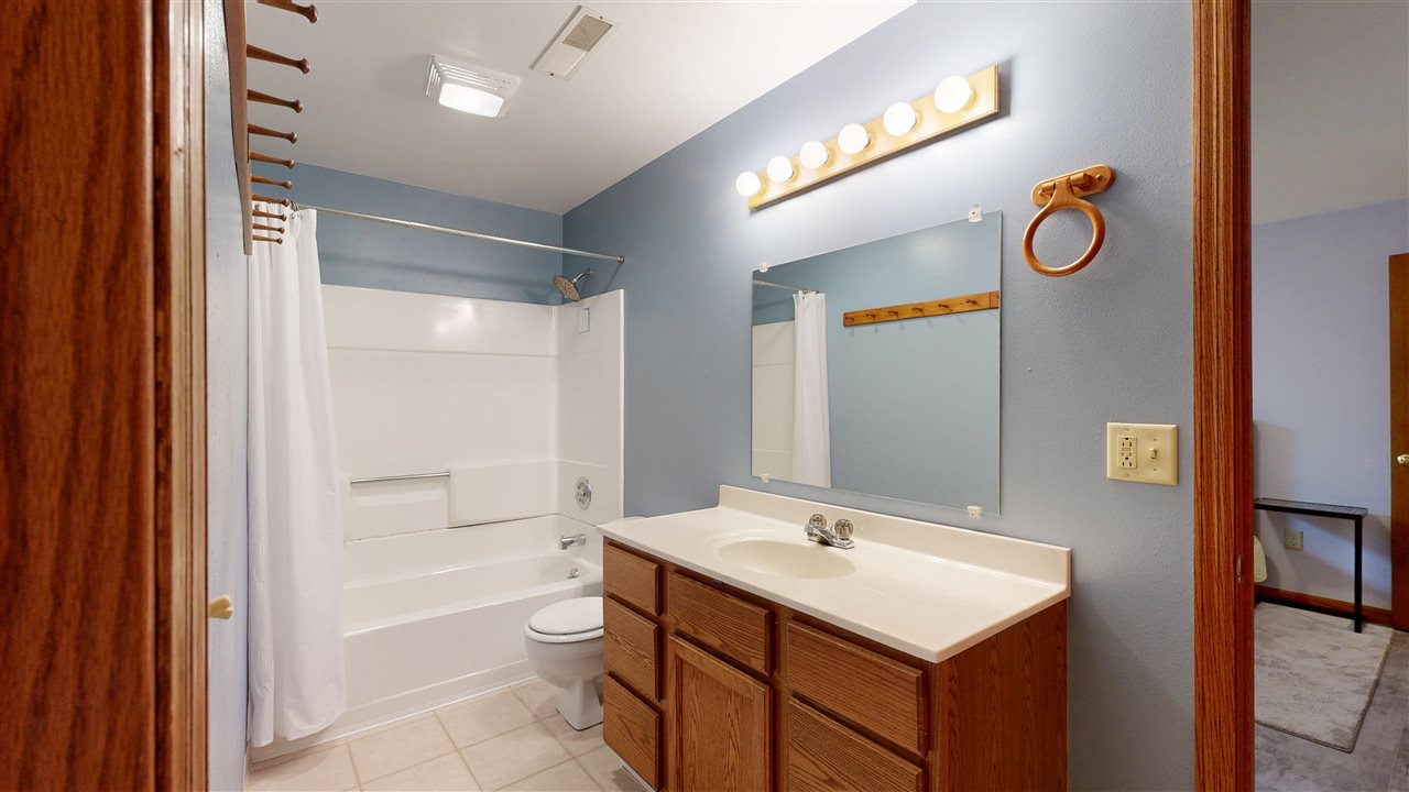 1017 5th Avenue Iowa City IA 52240