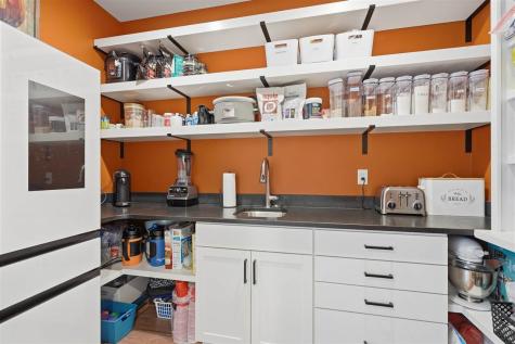 1515 Salm Drive North Liberty IA 52317