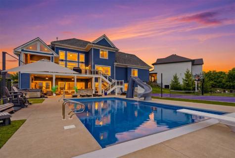 1515 Salm Drive North Liberty IA 52317