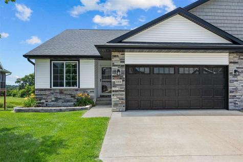 1101 Creekside Drive Tiffin IA 52340