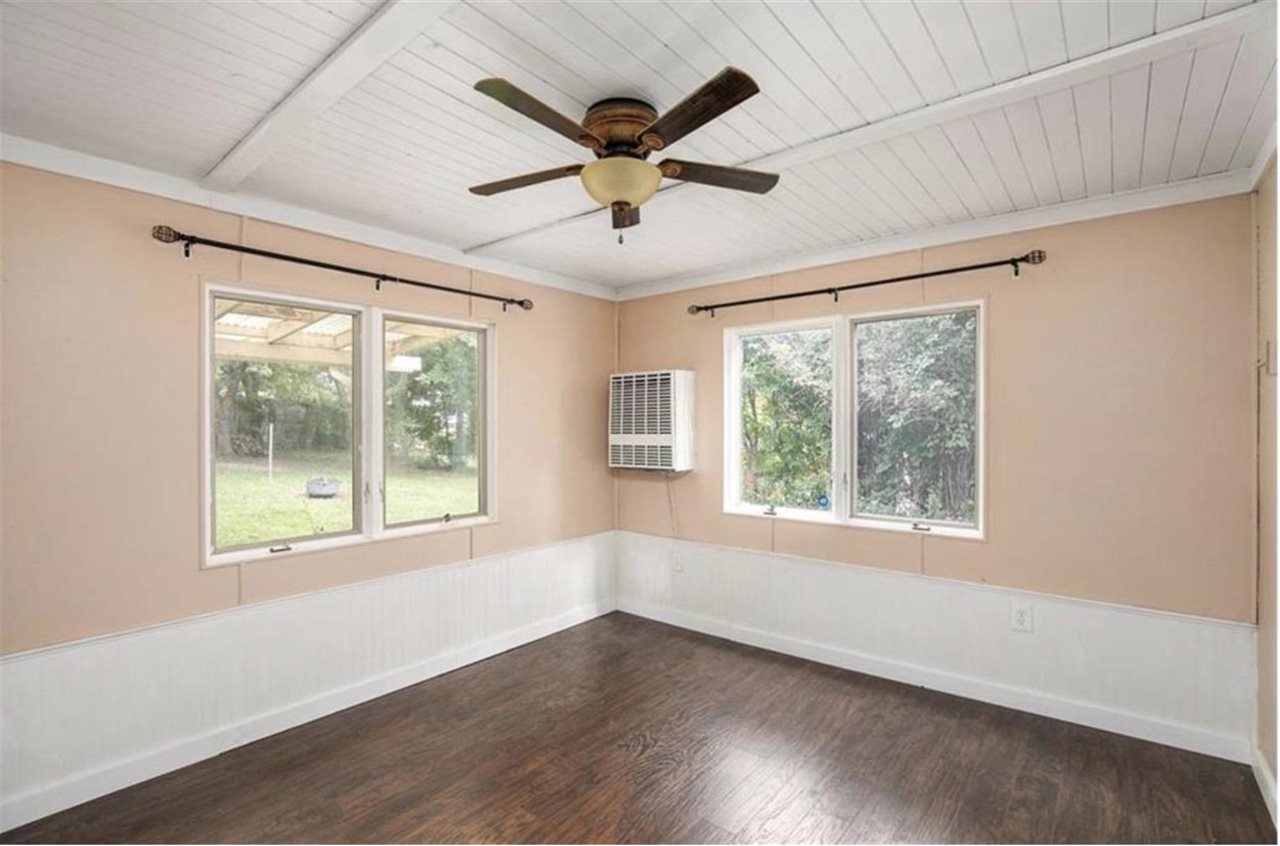 303 Virginia Avenue Des Moines IA 50315