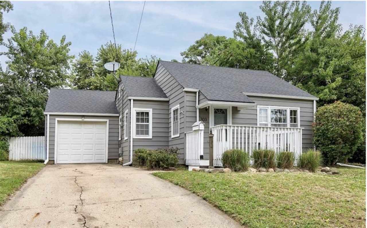303 Virginia Avenue Des Moines IA 50315