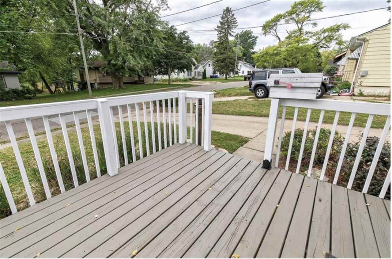 303 Virginia Avenue Des Moines IA 50315