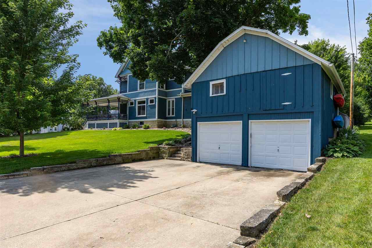 205 NW 2nd Avenue Mt Vernon IA 52314