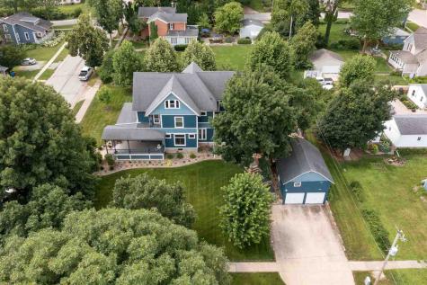 205 NW 2nd Avenue Mt Vernon IA 52314