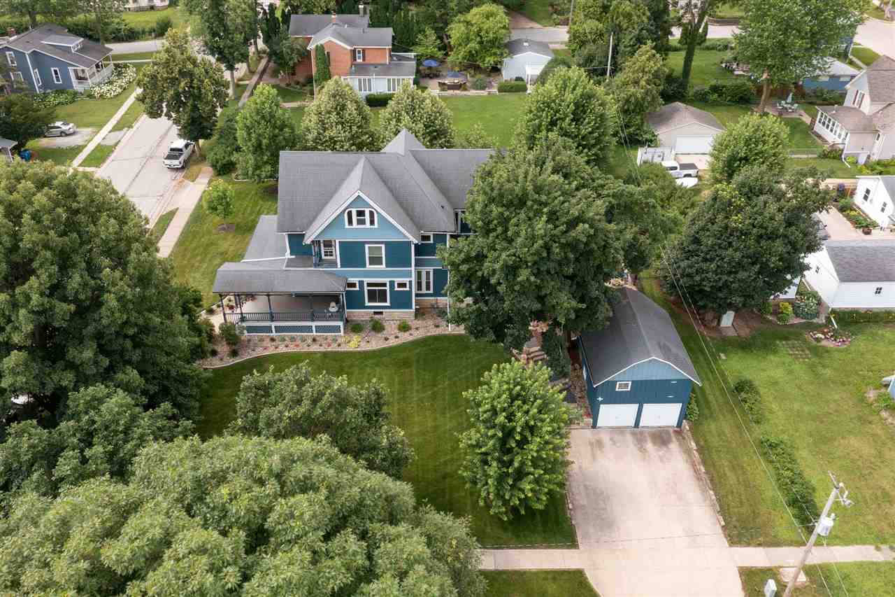 205 NW 2nd Avenue Mt Vernon IA 52314