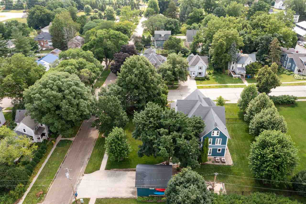 205 NW 2nd Avenue Mt Vernon IA 52314