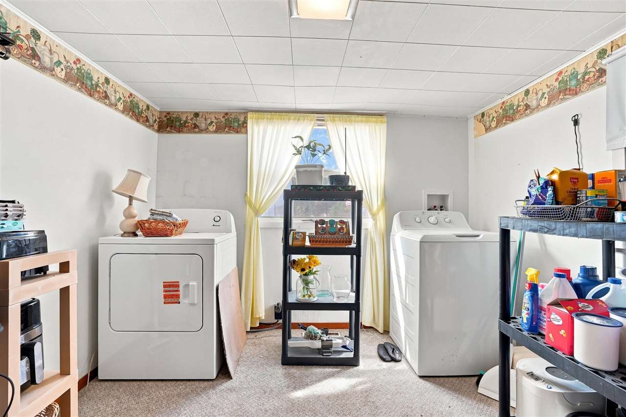 707 N 4th Avenue Washington IA 52353