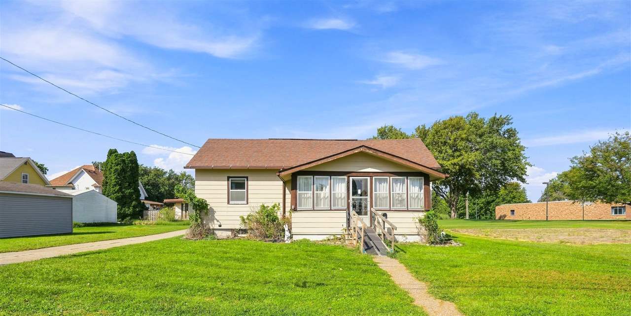 707 N 4th Avenue Washington IA 52353