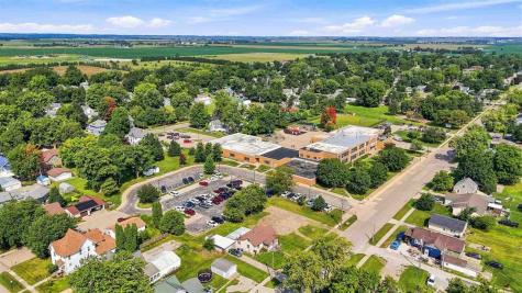 707 N 4th Avenue Washington IA 52353