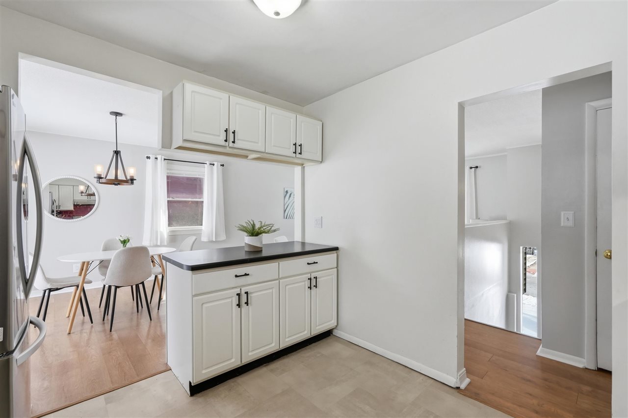 1022 Wylde Green Road Iowa City IA 52246