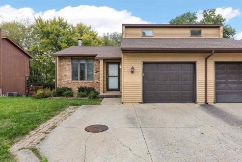 2264 Plaen View Drive Iowa City IA 52246