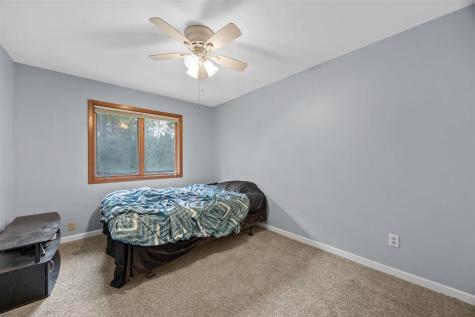 2264 Plaen View Drive Iowa City IA 52246