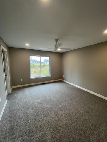 648 Aiden Street Iowa City IA 52245