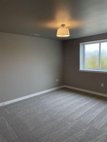 648 Aiden Street Iowa City IA 52245