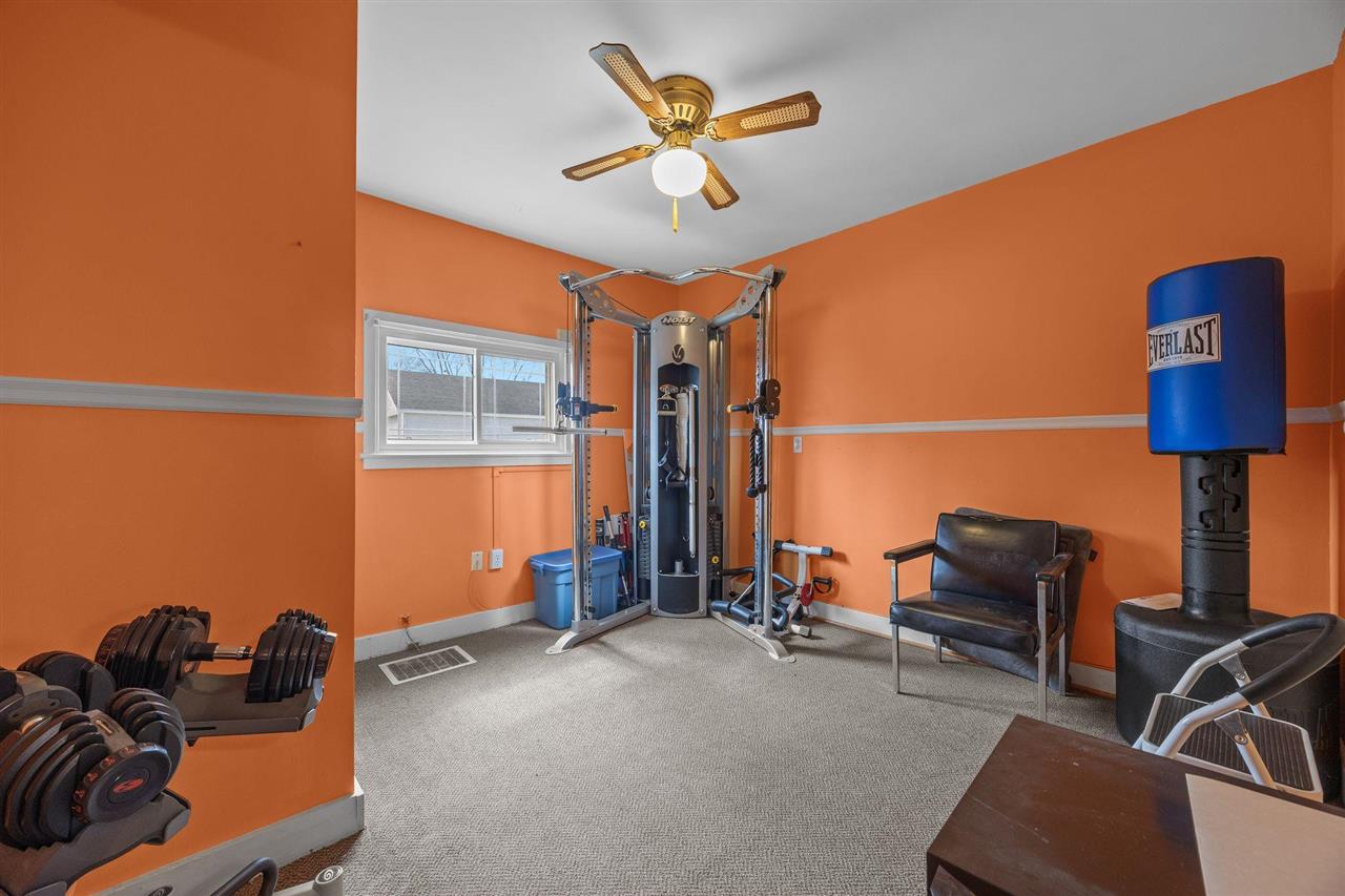 2426 Fruitland Boulevard SW Cedar Rapids IA 52404