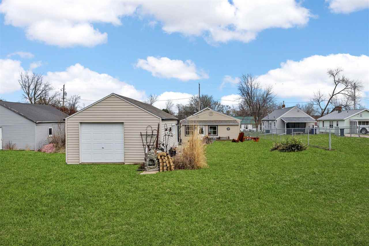 2426 Fruitland Boulevard SW Cedar Rapids IA 52404