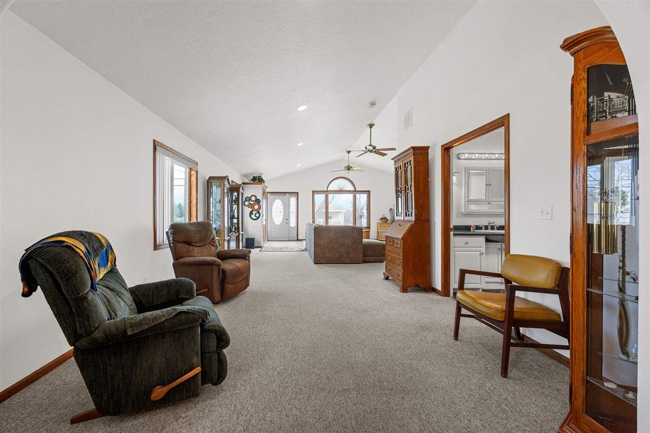 2426 Fruitland Boulevard SW Cedar Rapids IA 52404