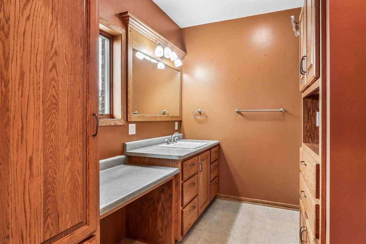 2686 H Avenue Williamsburg IA 52361