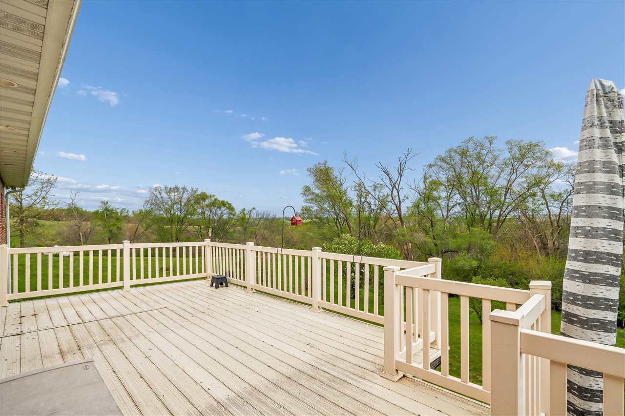 2686 H Avenue Williamsburg IA 52361