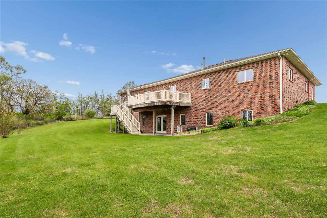 2686 H Avenue Williamsburg IA 52361