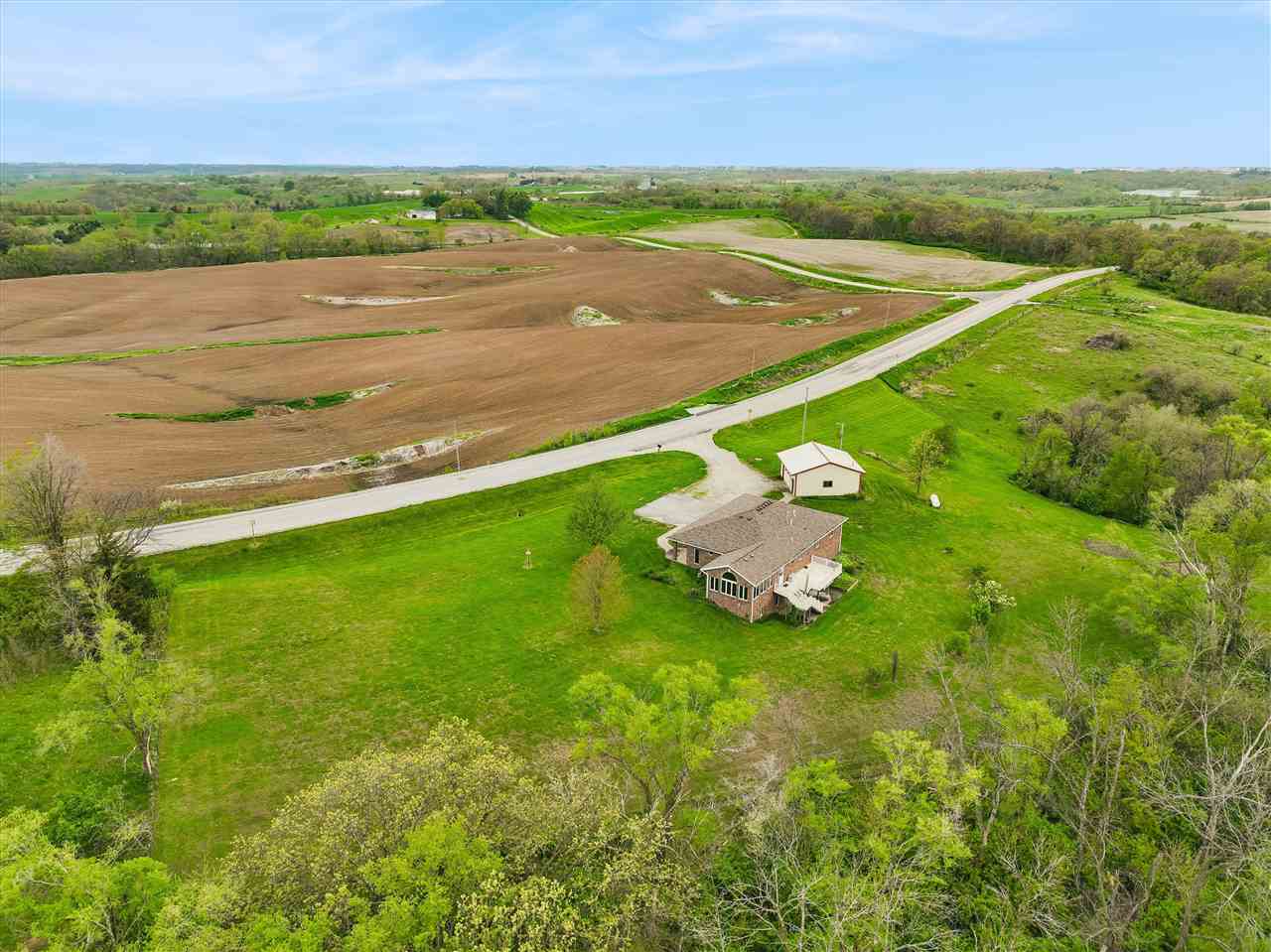 2686 H Avenue Williamsburg IA 52361