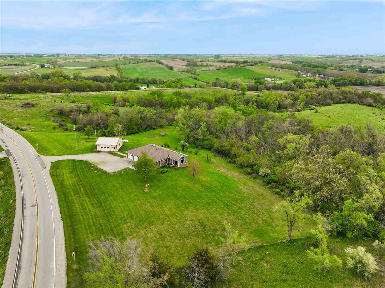 2686 H Avenue Williamsburg IA 52361