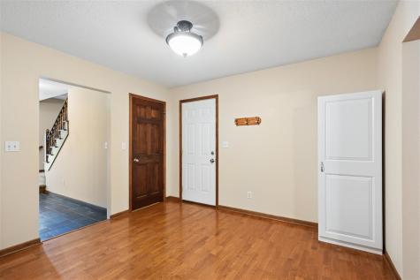 2 Bedford Court Iowa City IA 52240