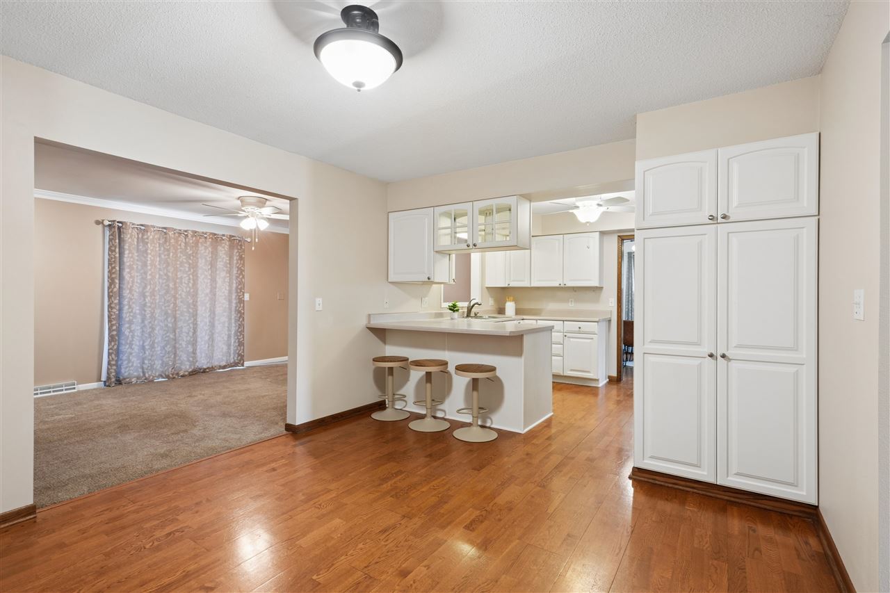 2 Bedford Court Iowa City IA 52317