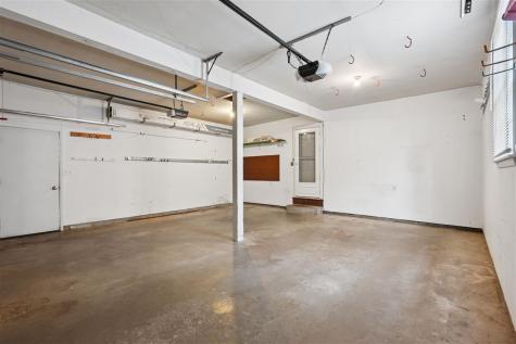 2 Bedford Court Iowa City IA 52240