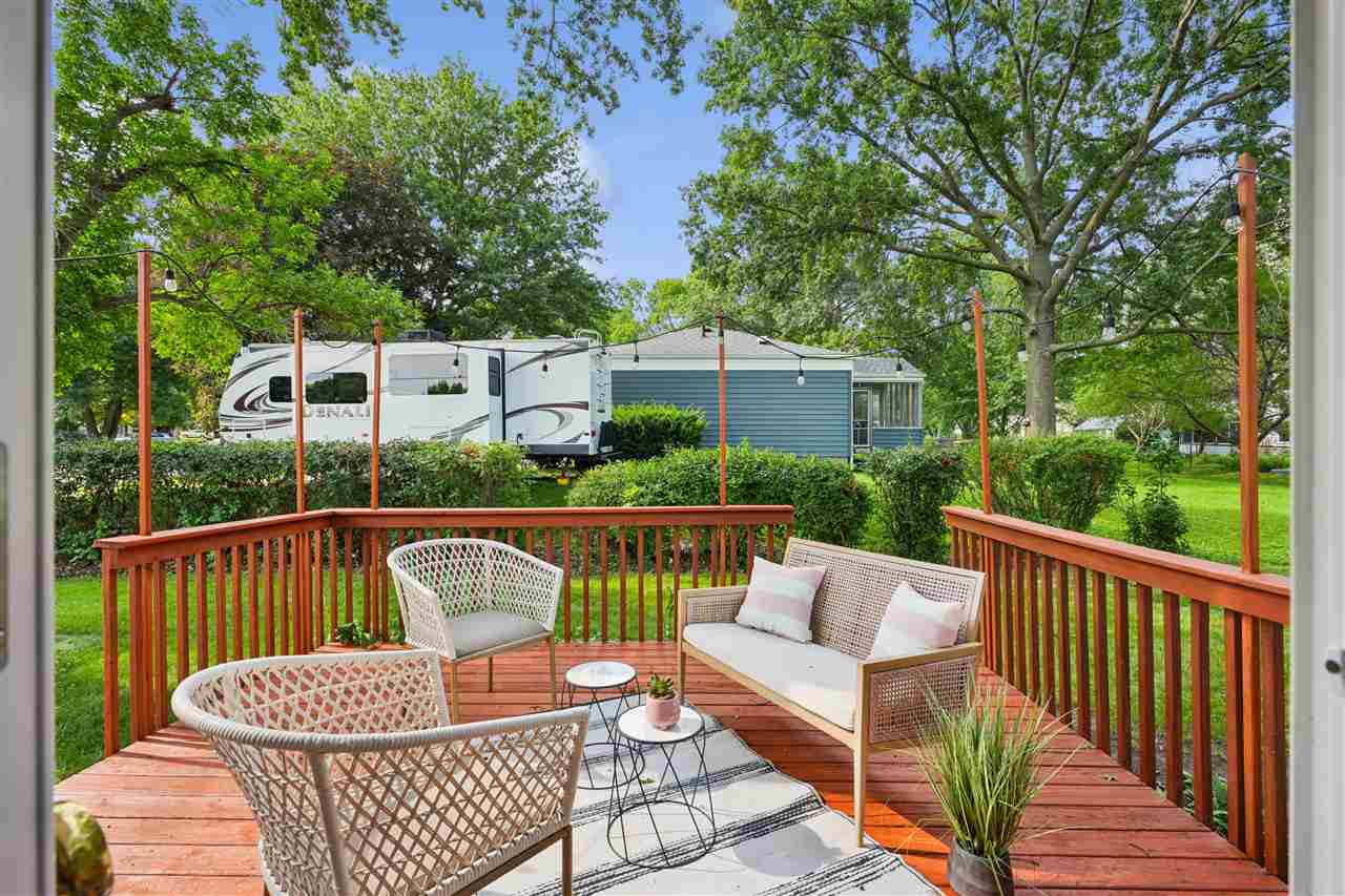 2 Bedford Court Iowa City IA 52317
