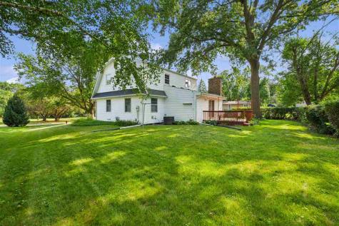 2 Bedford Court Iowa City IA 52240