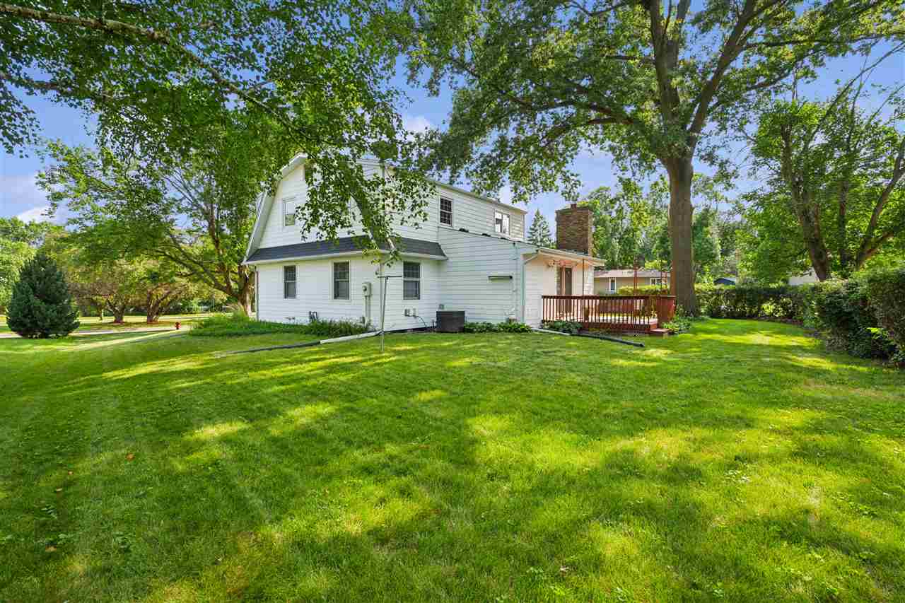 2 Bedford Court Iowa City IA 52317