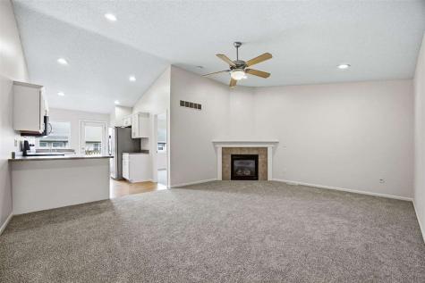 1455 Hayden Lane North Liberty IA 52317