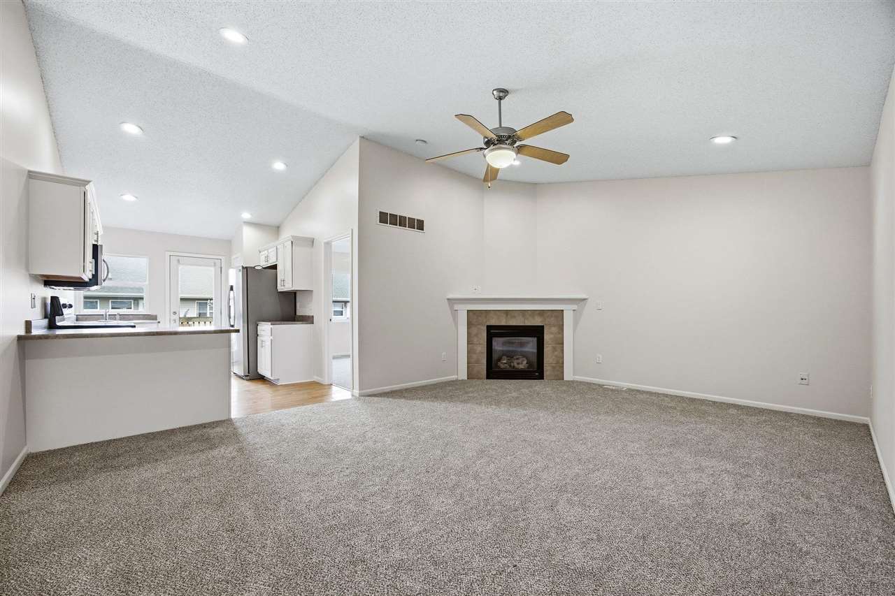 1455 Hayden Lane North Liberty IA 52317