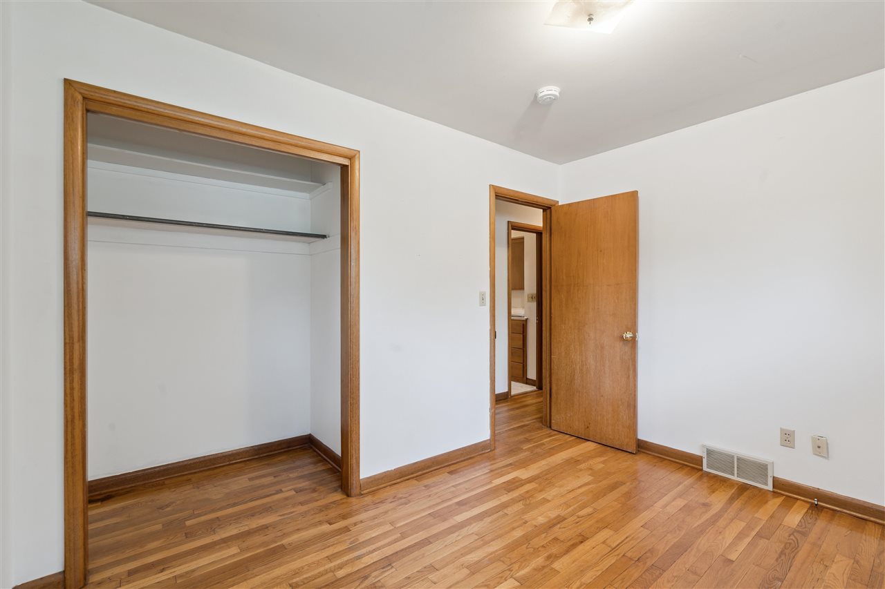 1421 Keokuk Street Iowa City IA 52240