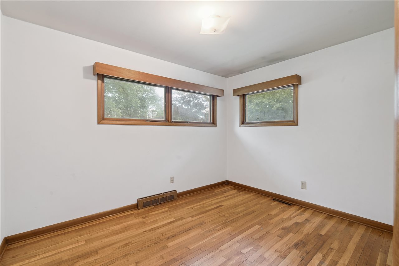 1421 Keokuk Street Iowa City IA 52240