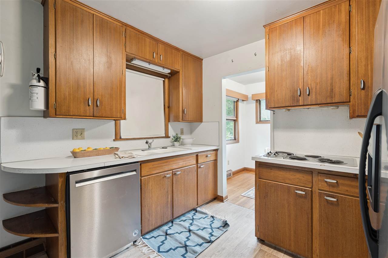 1421 Keokuk Street Iowa City IA 52240